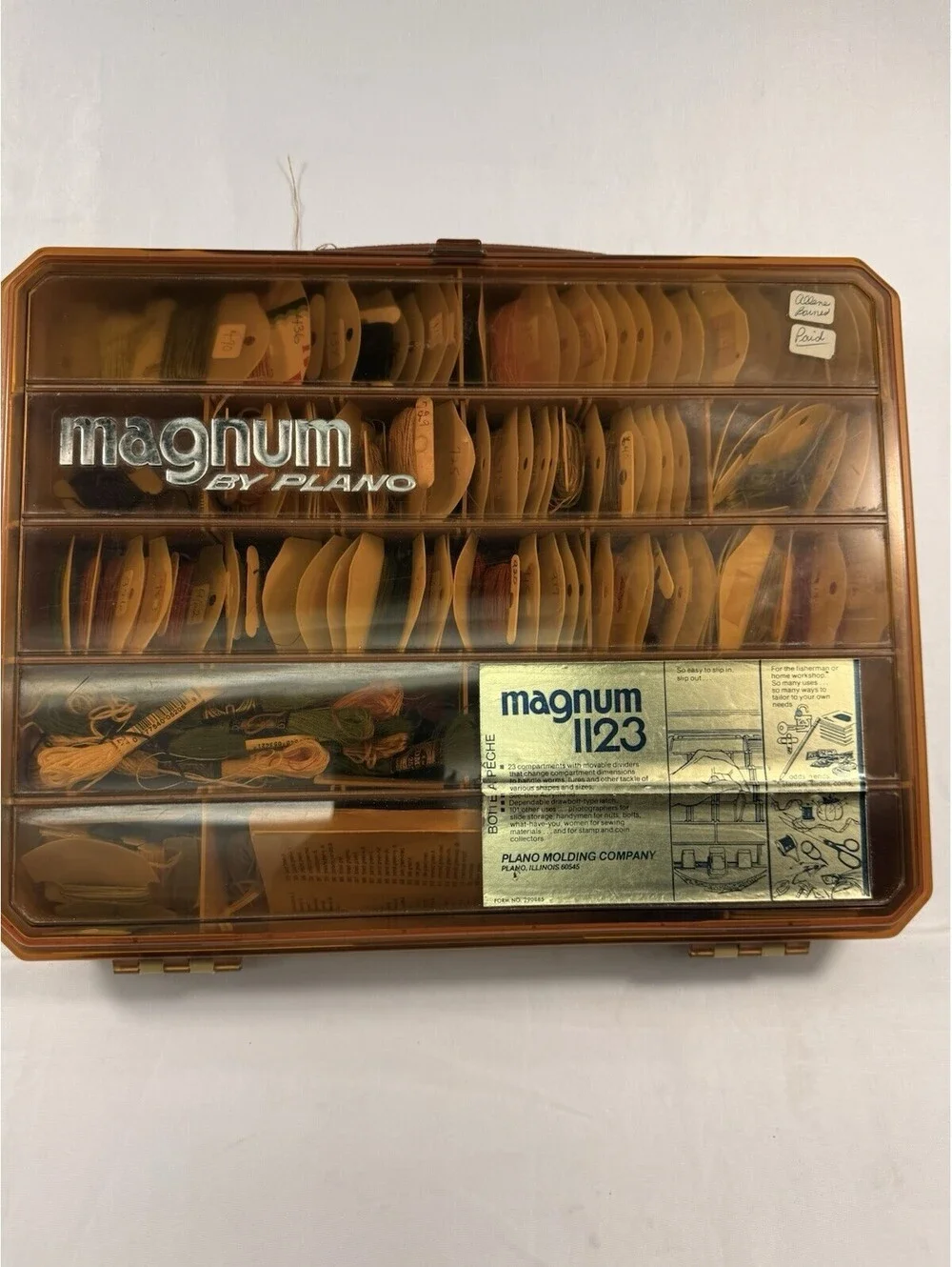 Magnum Plano Storage Box with Embroidery Cross Stitch Floss Craft Sewing